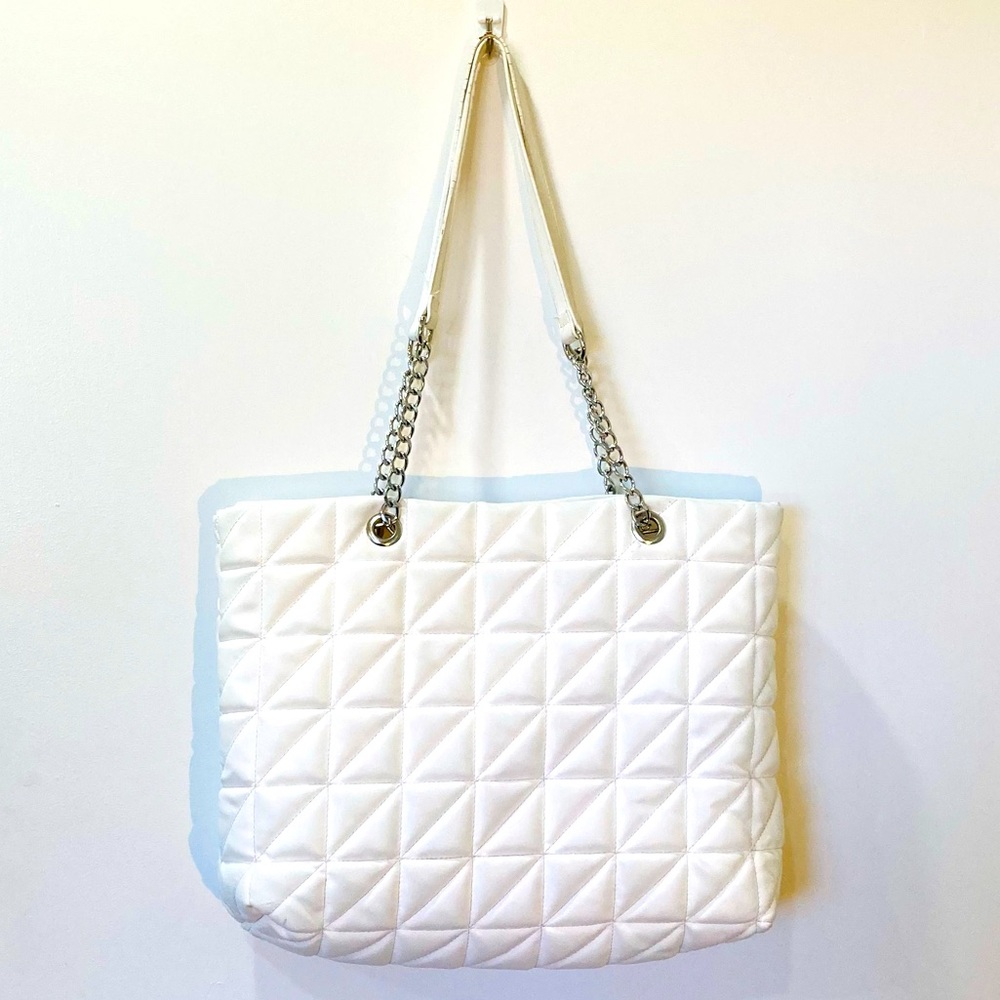 LC Waikiki white quilted shoulder bag